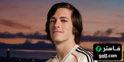 عاملان حاسمان يقربان ريال مدريد من ضم كاريراس