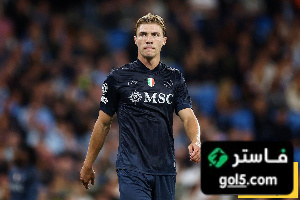 هل يرغب نابولي في شراء هويلوند من مانشستر يونايتد ؟